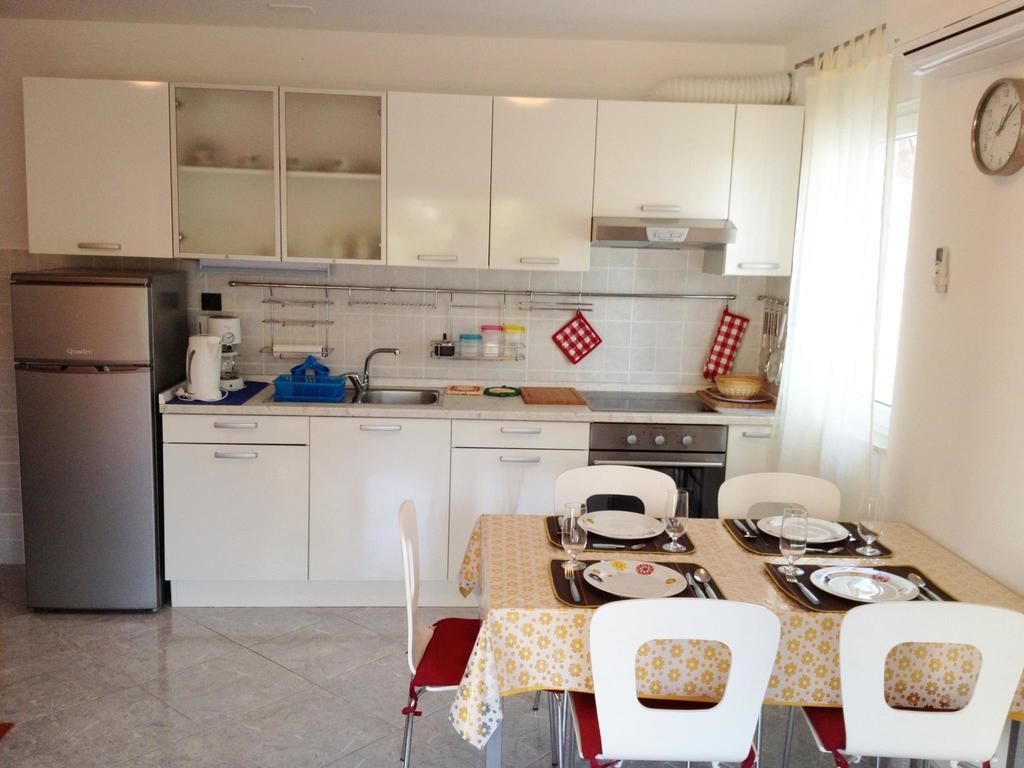 Kristian Apartments Ποντστράνα Εξωτερικό φωτογραφία