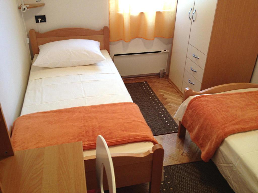 Kristian Apartments Ποντστράνα Εξωτερικό φωτογραφία