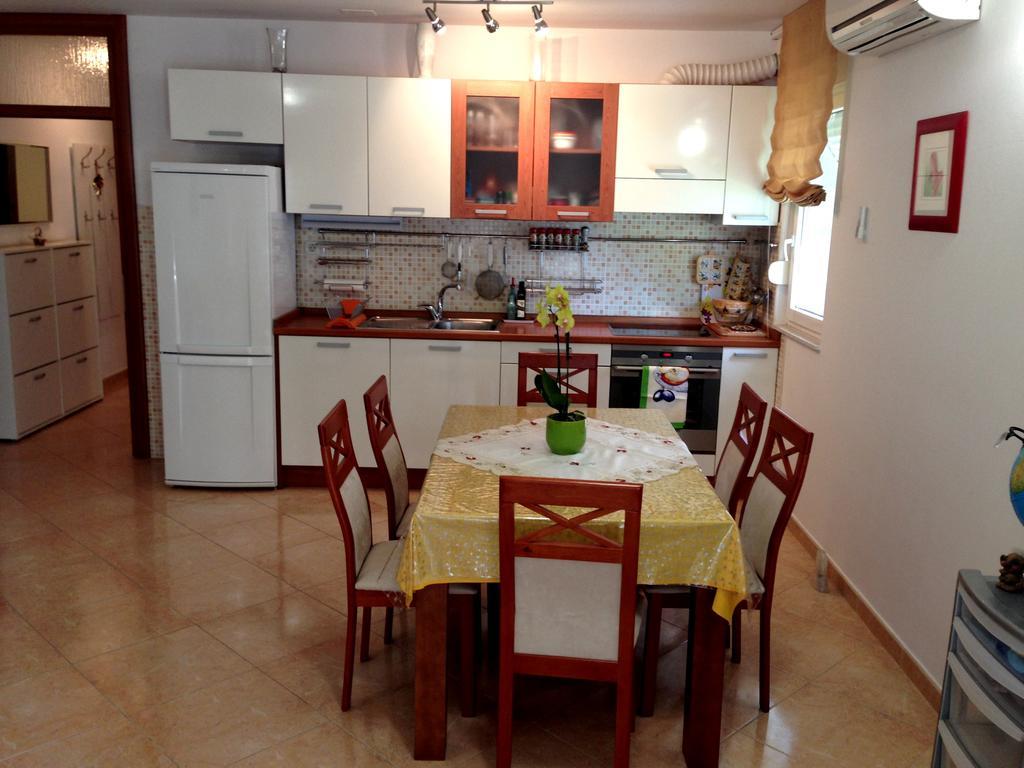 Kristian Apartments Ποντστράνα Εξωτερικό φωτογραφία
